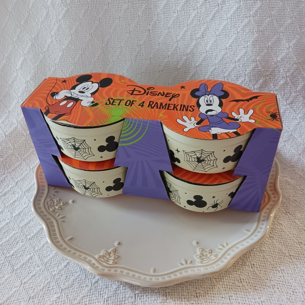Disney Halloween "Hidden Mickey" Spider Web Set Of Four 4 Ramekins